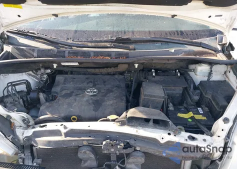 2013 Toyota Sienna Xle из США, поврежденный, VIN 5TDYK3DC8DS324853